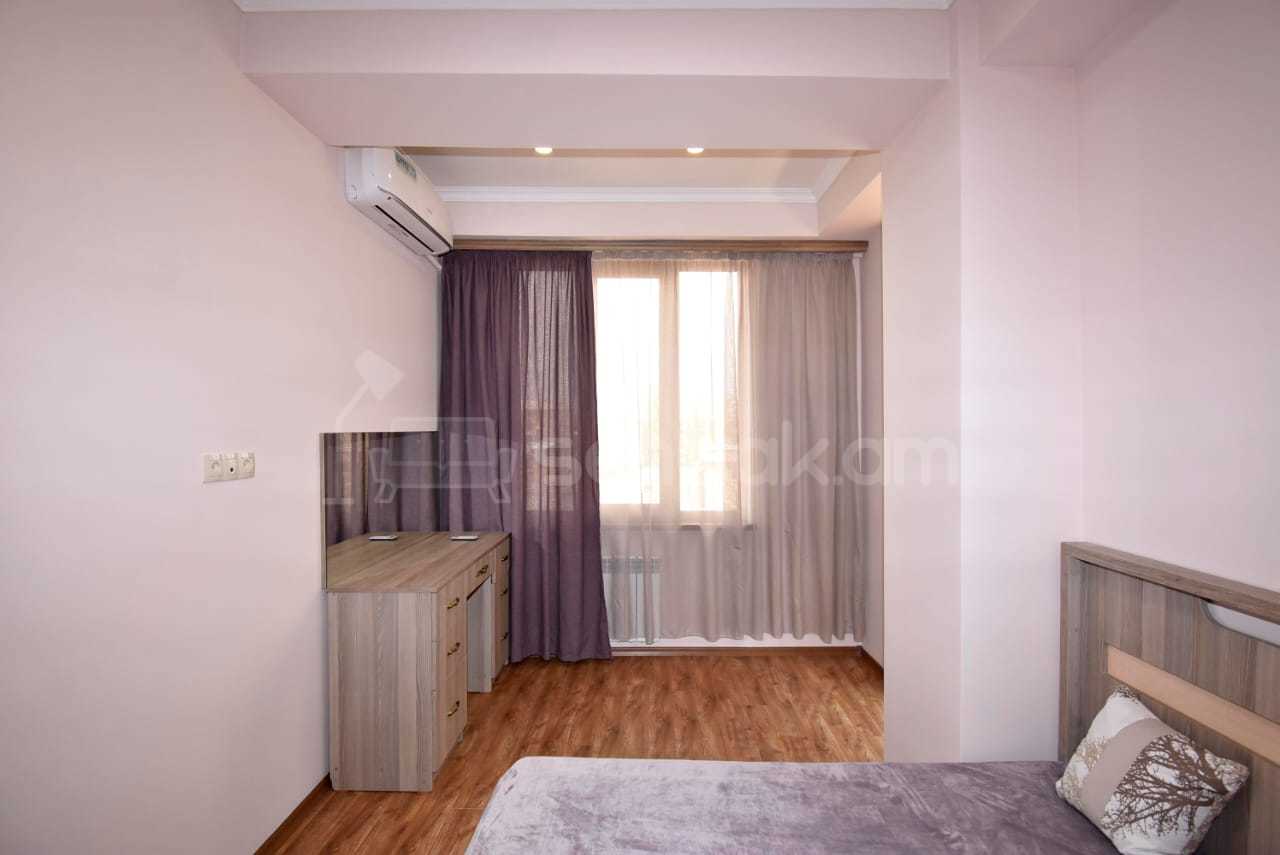 4 Սենյականոց Բնակարան Նորակառույցում, 100քմ, 5/8 հարկ, Կապիտալ Վերանորոգված, Կահավորված, Արևկող