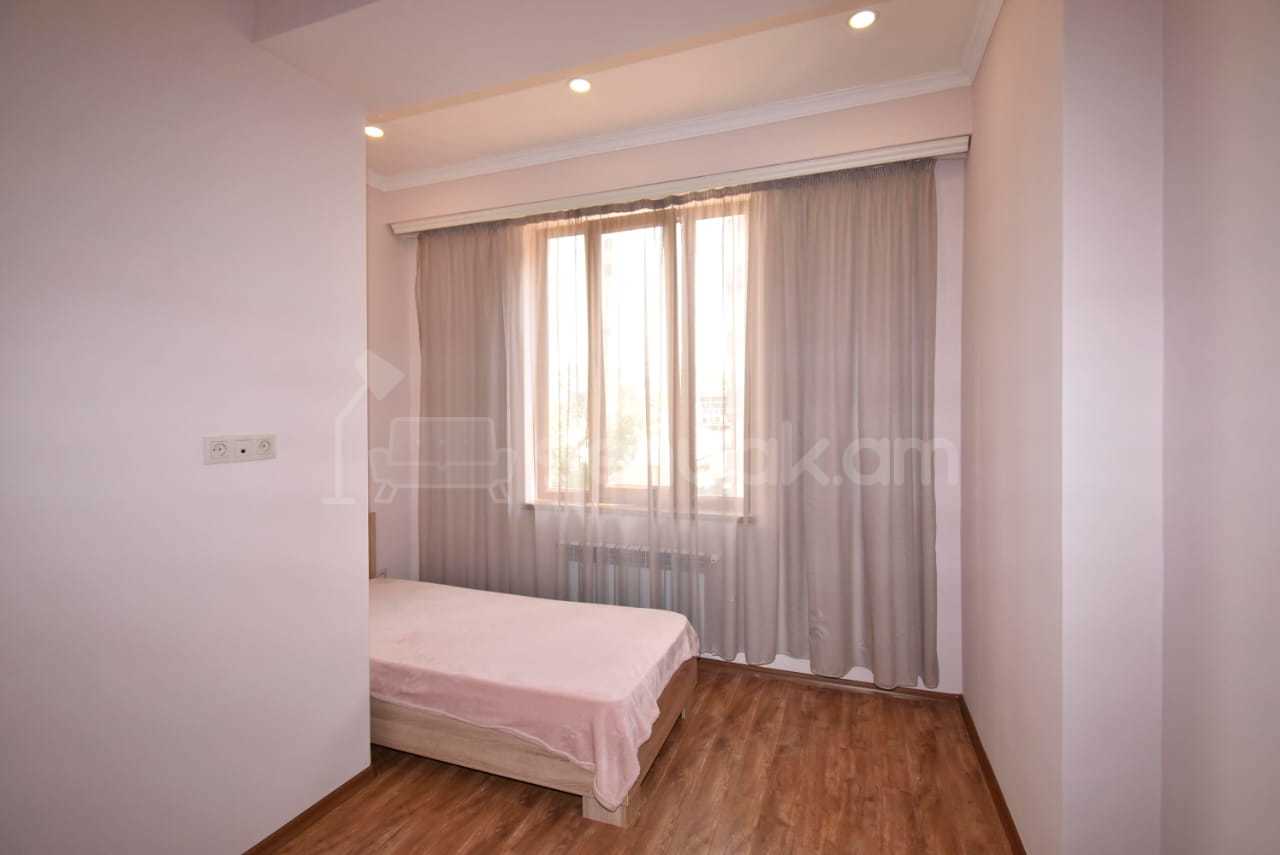 4 Սենյականոց Բնակարան Նորակառույցում, 100քմ, 5/8 հարկ, Կապիտալ Վերանորոգված, Կահավորված, Արևկող