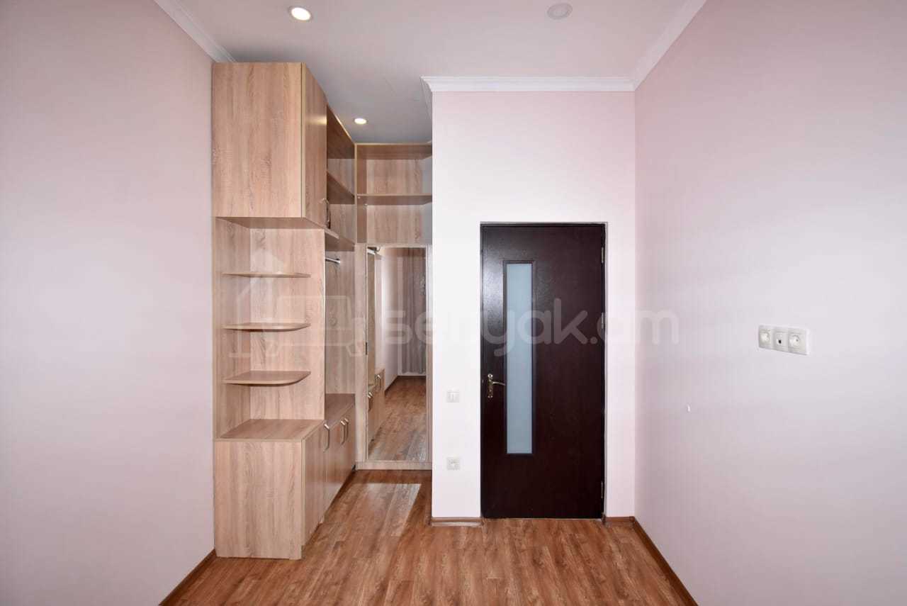 4 Սենյականոց Բնակարան Նորակառույցում, 100քմ, 5/8 հարկ, Կապիտալ Վերանորոգված, Կահավորված, Արևկող