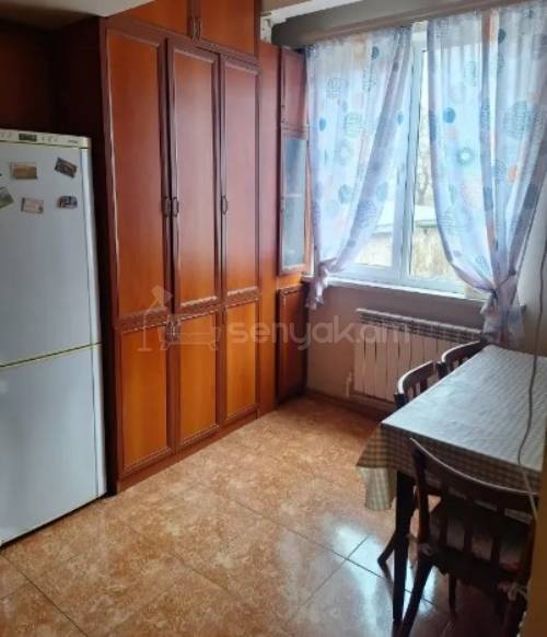 2 Սենյականոց Բնակարան Քարե Շենքում, 56քմ, 2/5 հարկ, Կապիտալ Վերանորոգված, Կահավորված