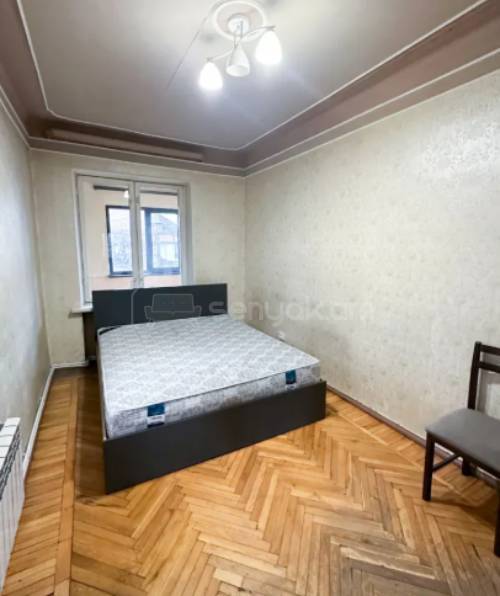 3 Սենյականոց Բնակարան Քարե Շենքում, 80քմ, 2/5 հարկ, Կապիտալ Վերանորոգված, Կահավորված, Արևկող