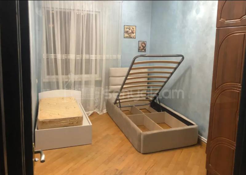 4 Սենյականոց Բնակարան, 100քմ, 4/9 հարկ, Կապիտալ Վերանորոգված, Կահավորված, Արևկող
