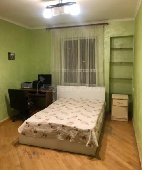 4 Սենյականոց Բնակարան, 100քմ, 4/9 հարկ, Կապիտալ Վերանորոգված, Կահավորված, Արևկող