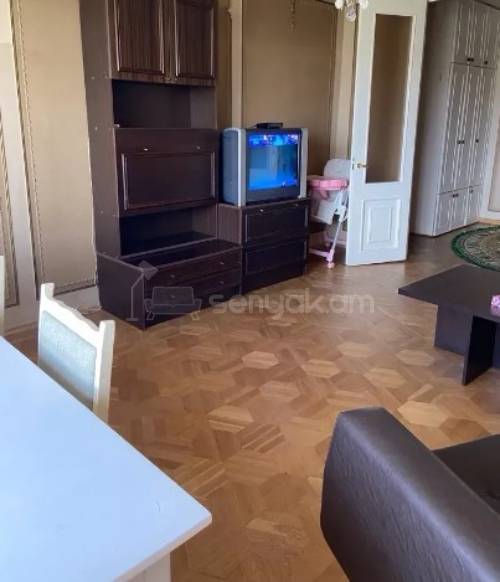 3 Սենյականոց Բնակարան Քարե Շենքում, 80քմ, 6/9 հարկ, Կոսմետիկ Վերանորոգված, Կահավորված
