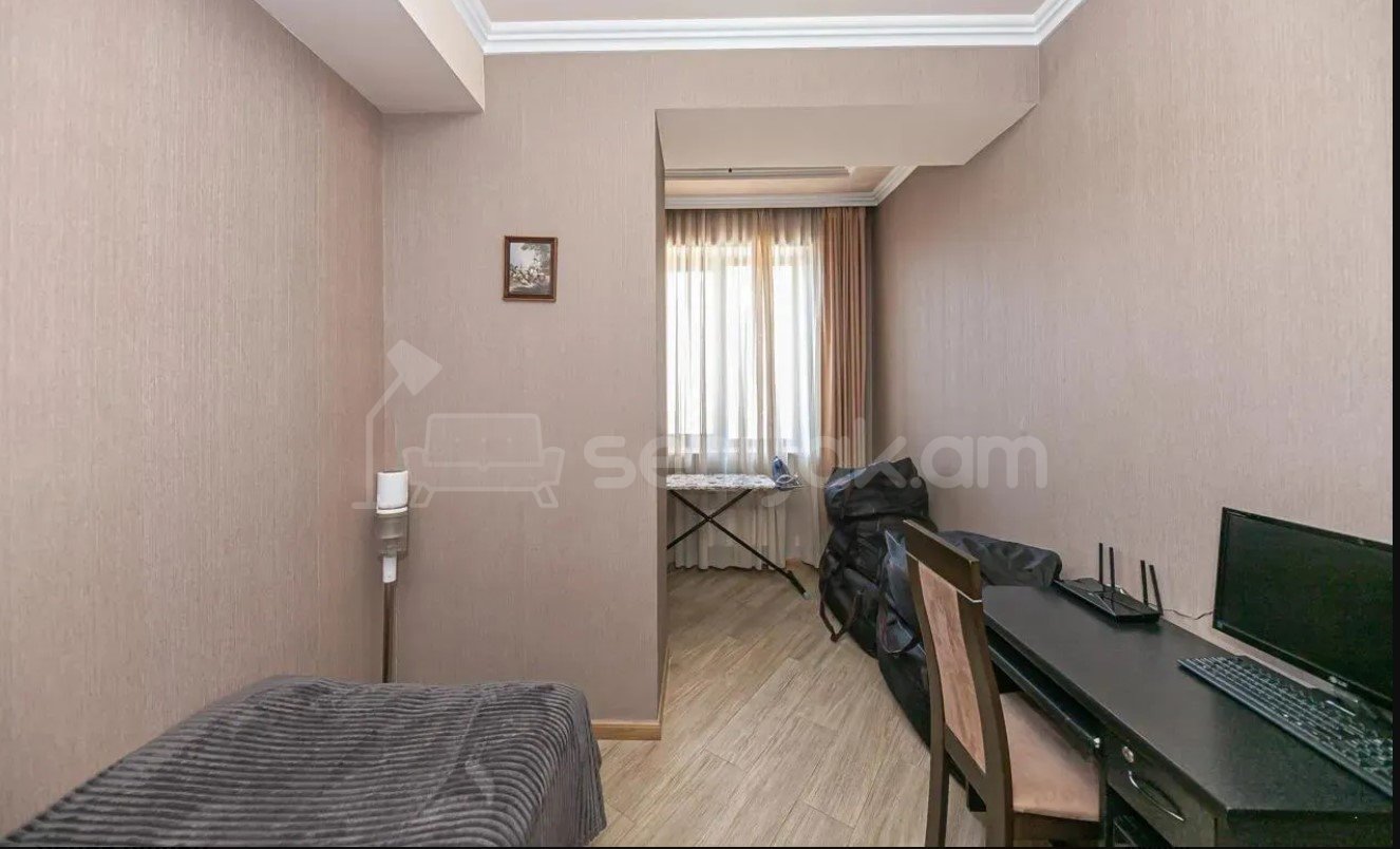 4 Սենյականոց Բնակարան Նորակառույցում, 104քմ, 2/15 հարկ, Կապիտալ Վերանորոգված