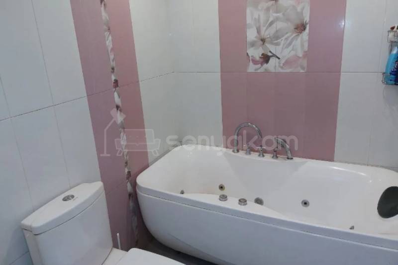 4 Սենյականոց Բնակարան, 102քմ, 10/14 հարկ, Կոսմետիկ Վերանորոգված