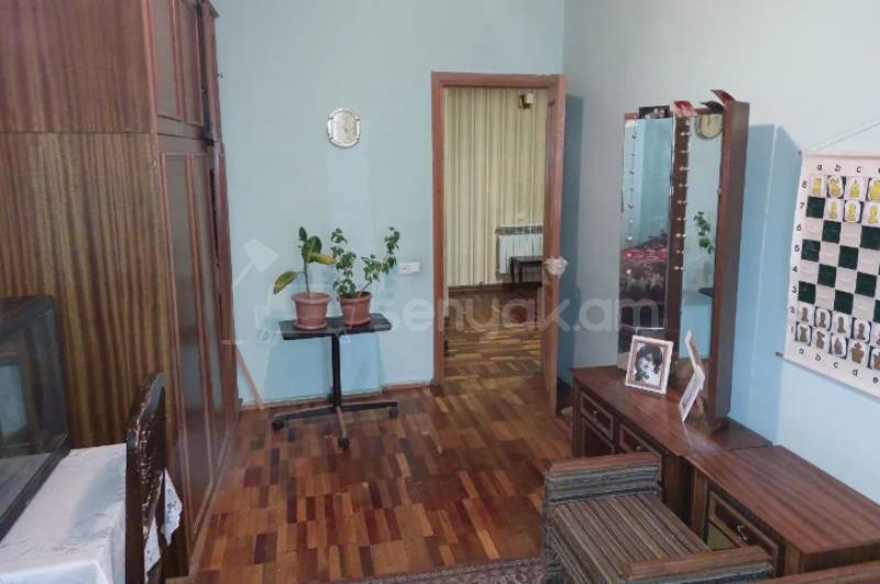 4 Սենյականոց Բնակարան, 102քմ, 10/14 հարկ, Կոսմետիկ Վերանորոգված
