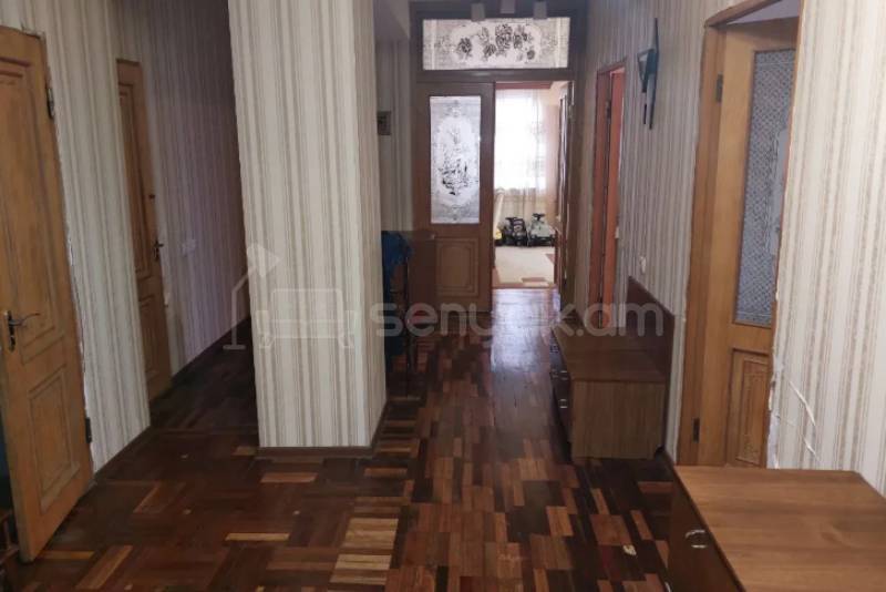4 Սենյականոց Բնակարան, 102քմ, 10/14 հարկ, Կոսմետիկ Վերանորոգված