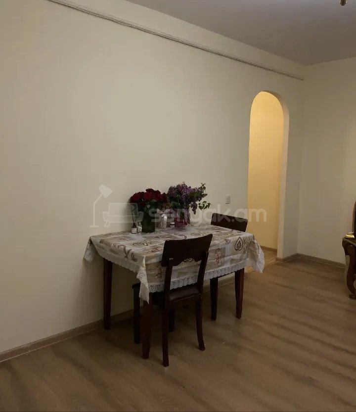 2 Սենյականոց Բնակարան, 78քմ, 4/9 հարկ, Նորմալ Վիճակում, Կահավորված, Արևկող