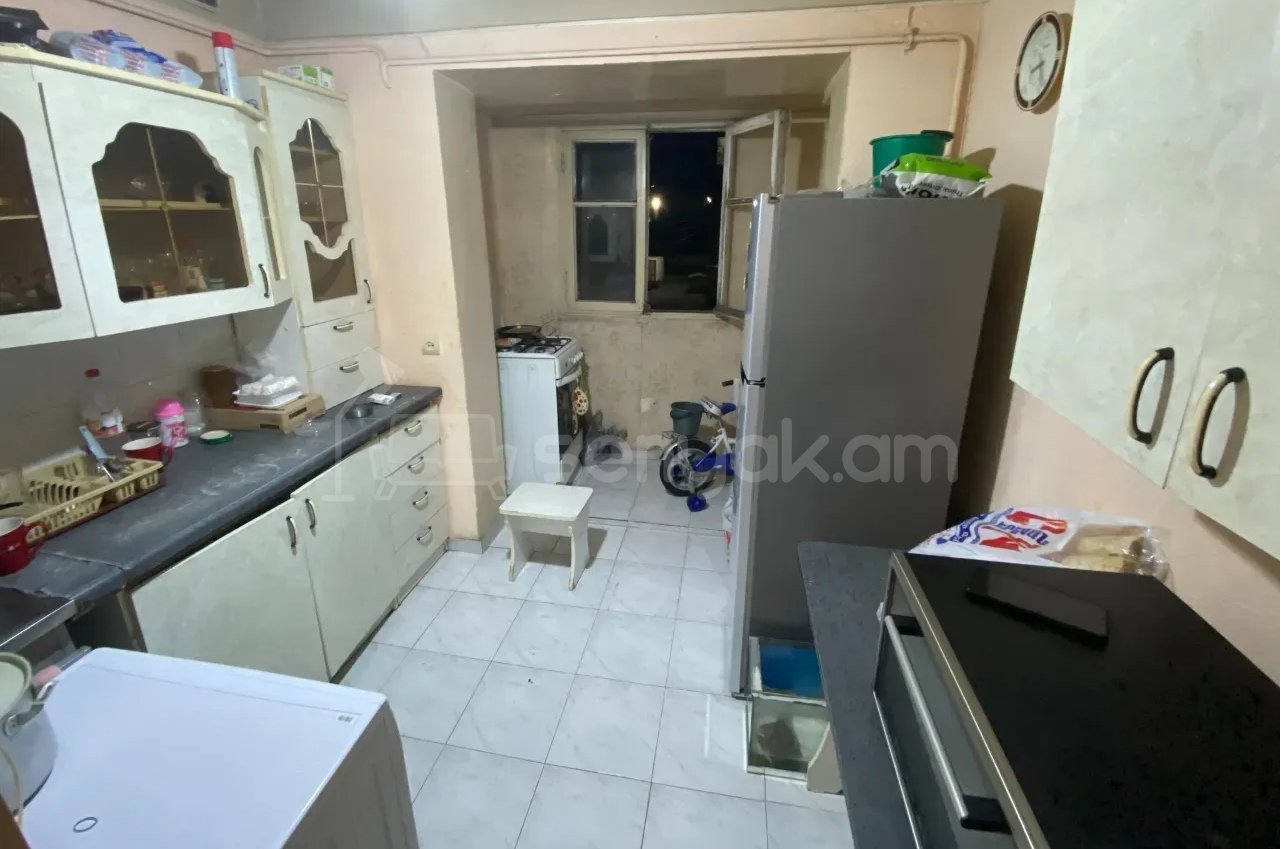 2 Սենյականոց Բնակարան, 56քմ, 4/9 հարկ, Նորմալ Վիճակում, Կահավորված