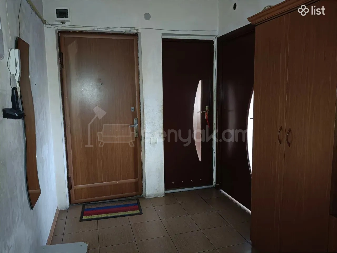 3 Սենյականոց Բնակարան Քարե Շենքում, 75քմ, 3/9 հարկ, Նորմալ Վիճակում, Կահավորված