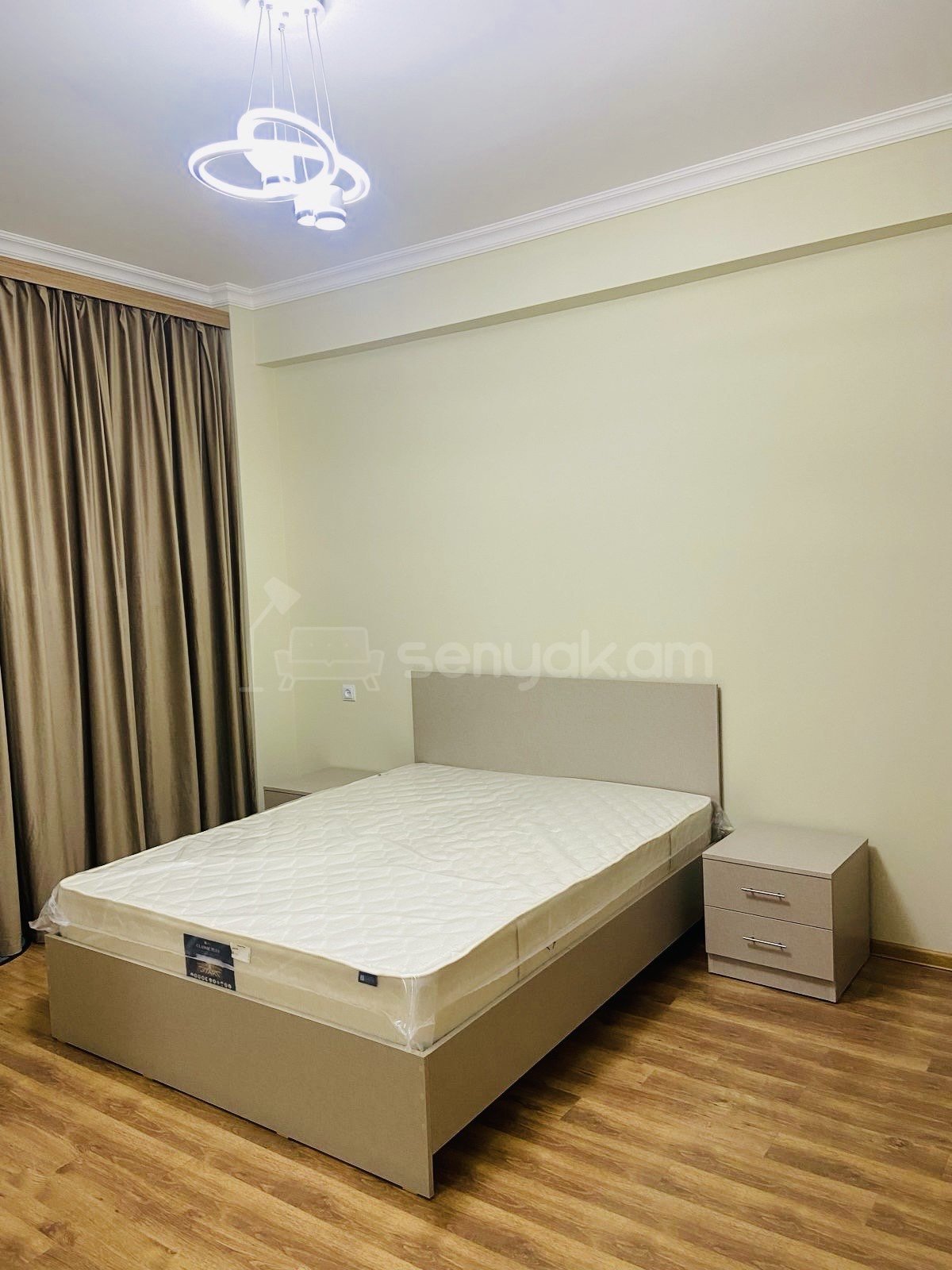 3 Սենյականոց Բնակարան Նորակառույցում, 100քմ, 2/14 հարկ, Կապիտալ Վերանորոգված, Կահավորված
