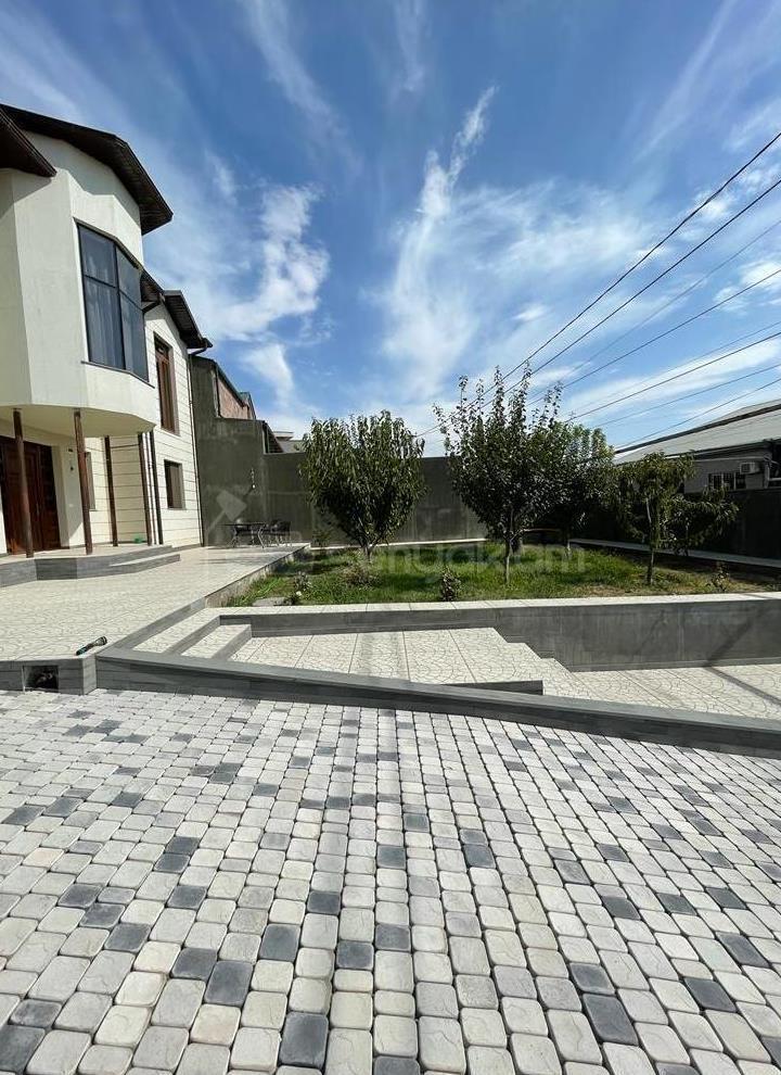 4 Սենյականոց Շքեղ Առանձնատուն, 250քմ, Կահավորված