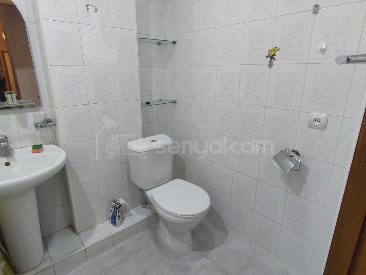 3 Սենյականոց Բնակարան, 90քմ, 1/9 հարկ, Կապիտալ Վերանորոգված, Կահավորված