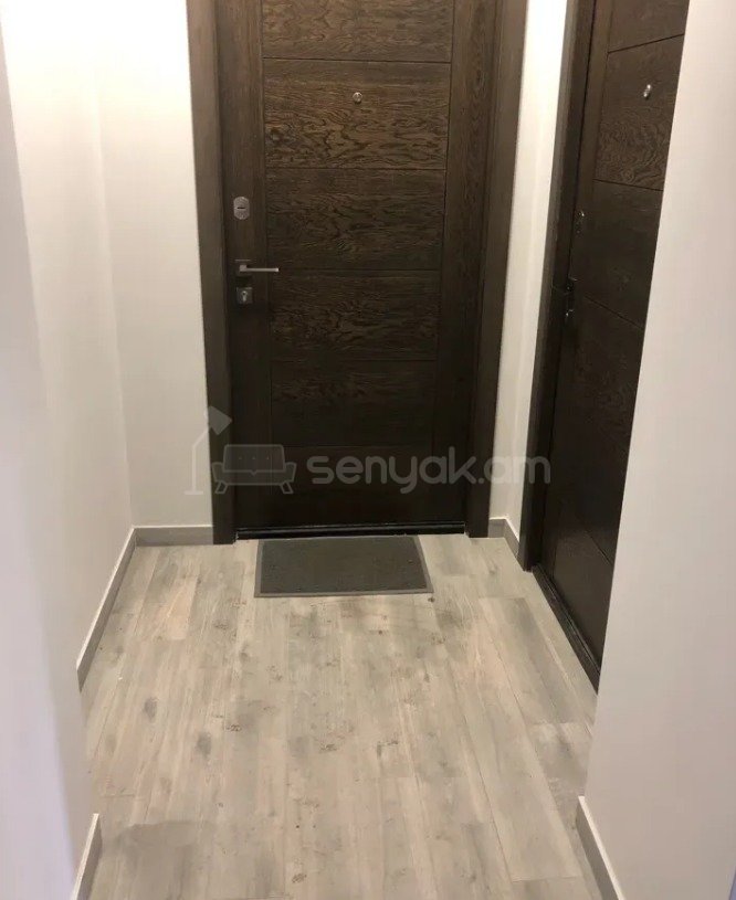 2 Սենյականոց Բնակարան Քարե Շենքում, 42քմ, 4/4 հարկ, Դիզայներական Վերանորոգված, Կահավորված, Արևկող