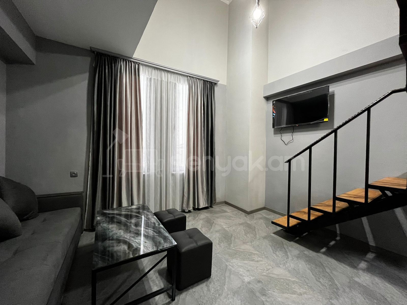 2 Սենյականոց Բնակարան Նորակառույցում, 37քմ, 4/4 հարկ, Դիզայներական Վերանորոգված