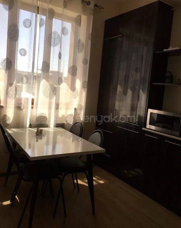 2 Սենյականոց Բնակարան Նորակառույցում, 71քմ, 3/14 հարկ, Դիզայներական Վերանորոգված