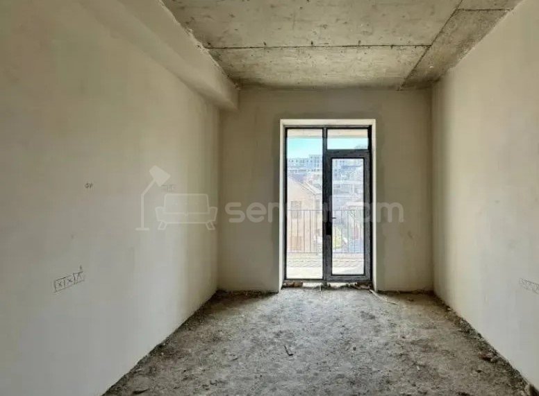 2 Սենյականոց Բնակարան, 42քմ, 5/21 հարկ, Զրոյական Վիճակում