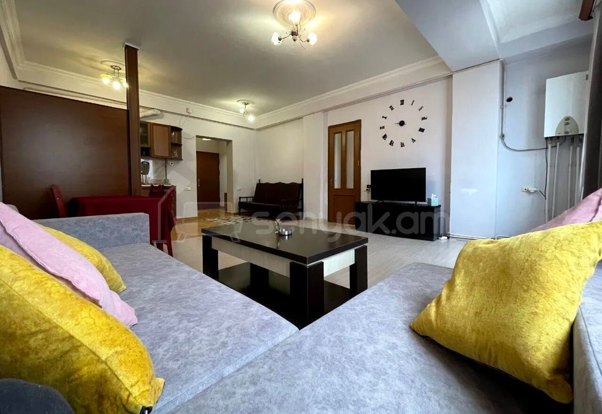 2 Սենյականոց Բնակարան, 67քմ, 6/7 հարկ, Դիզայներական Վերանորոգված, Կահավորված, Արևկող