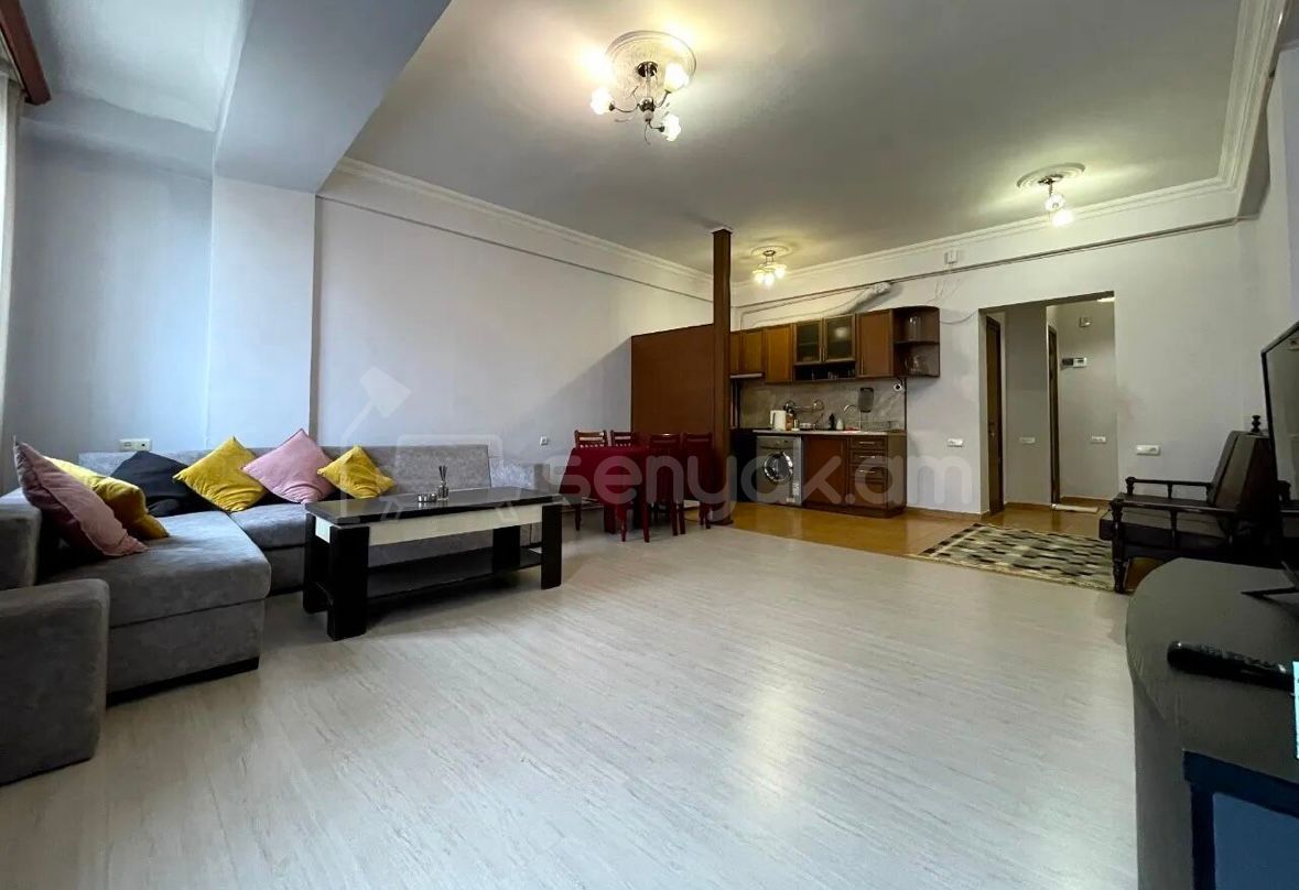 2 Սենյականոց Բնակարան, 67քմ, 6/7 հարկ, Դիզայներական Վերանորոգված, Կահավորված, Արևկող