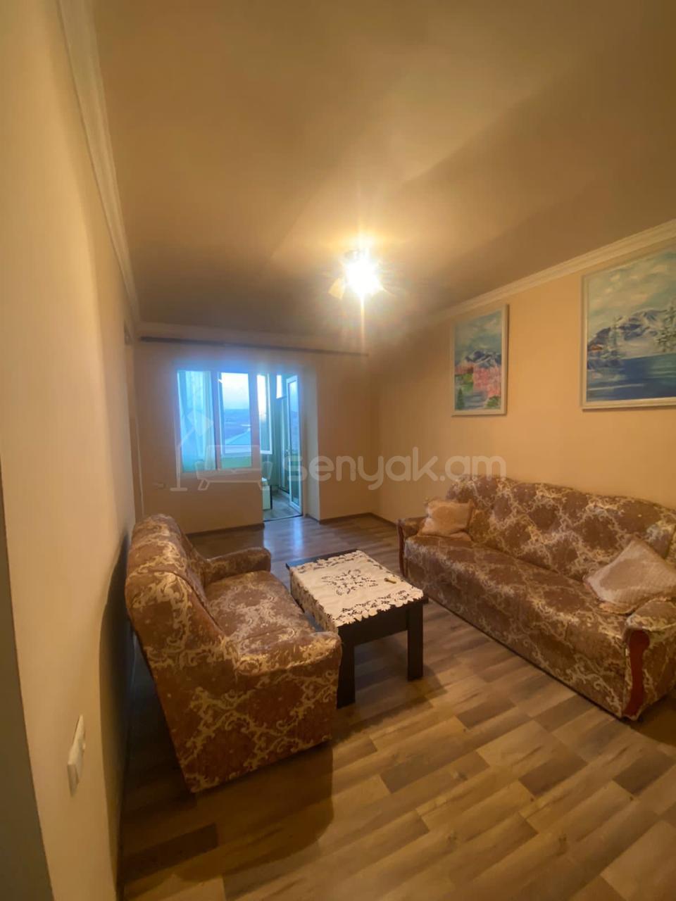 2 Սենյականոց Բնակարան Քարե Շենքում, 54քմ, 4/5 հարկ, Կապիտալ Վերանորոգված, Կահավորված, Արևկող