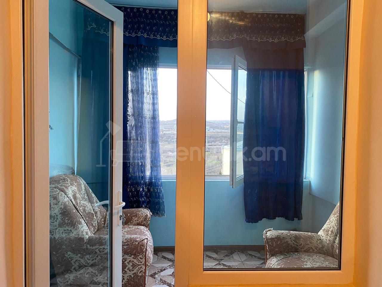 2 Սենյականոց Բնակարան Քարե Շենքում, 54քմ, 4/5 հարկ, Կապիտալ Վերանորոգված, Կահավորված, Արևկող