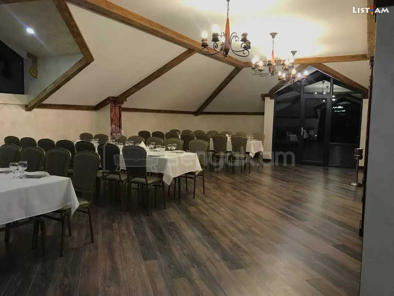 5 Սենյականոց Շքեղ Առանձնատուն, 250քմ, Լողավազանով