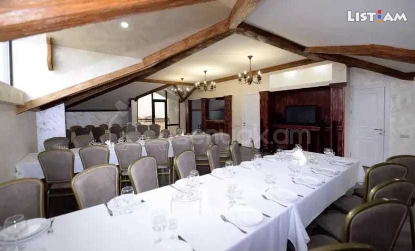 5 Սենյականոց Շքեղ Առանձնատուն, 250քմ, Լողավազանով