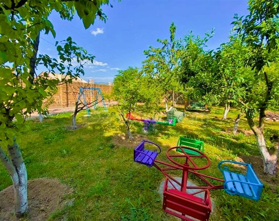 6 Սենյականոց Շքեղ Առանձնատուն, 200քմ, Լողավազանով