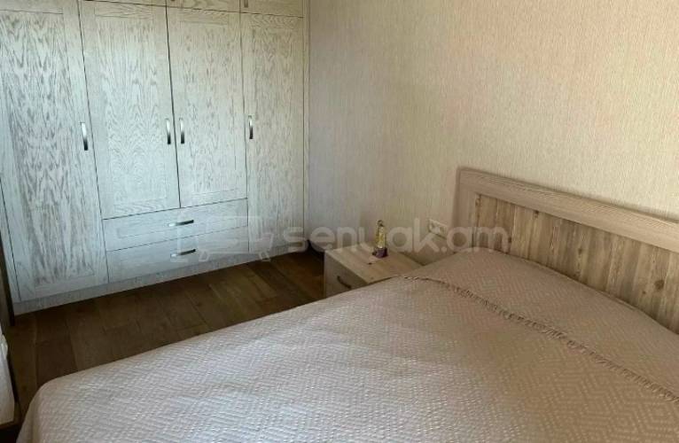 4 Սենյականոց Բնակարան, 80քմ, 8/9 հարկ, Կապիտալ Վերանորոգված, Կահավորված