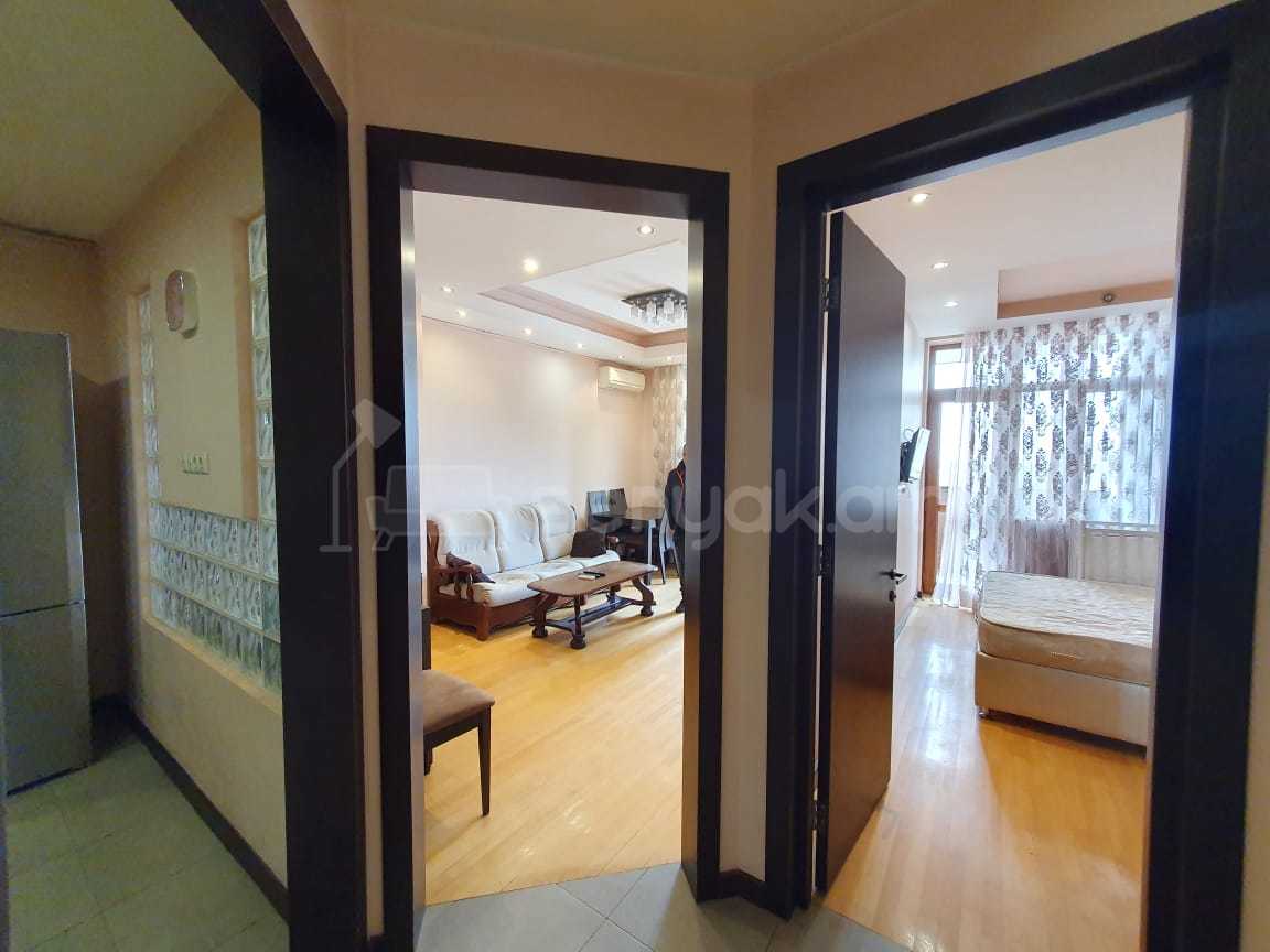 2 Սենյականոց Բնակարան Քարե Շենքում, 61քմ, 3/4 հարկ, Կապիտալ Վերանորոգված, Կահավորված