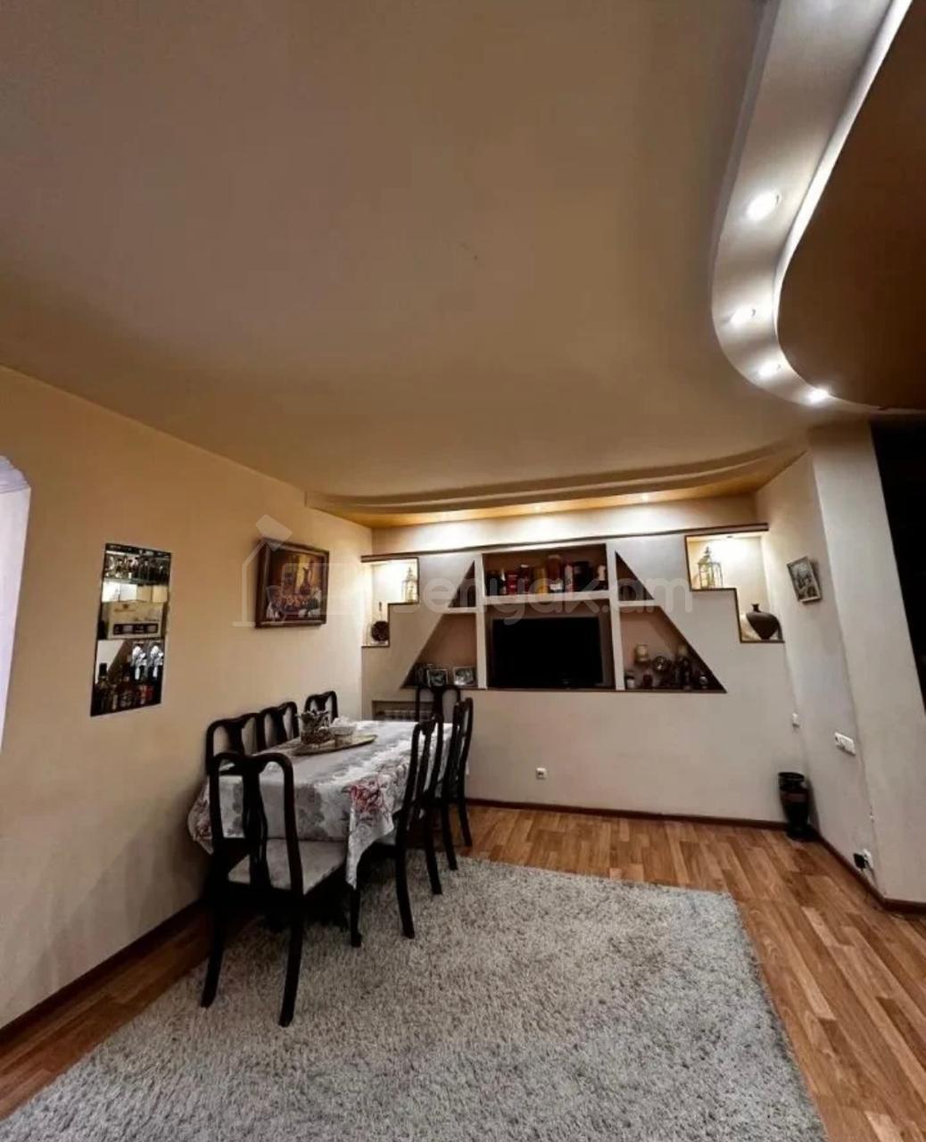 2 Սենյականոց Բնակարան, 67քմ, 9/9 հարկ, Կապիտալ Վերանորոգված