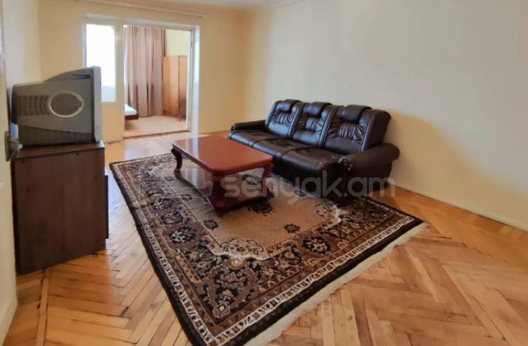 2 Սենյականոց Բնակարան Քարե Շենքում, 45քմ, 4/5 հարկ, Կապիտալ Վերանորոգված, Կահավորված