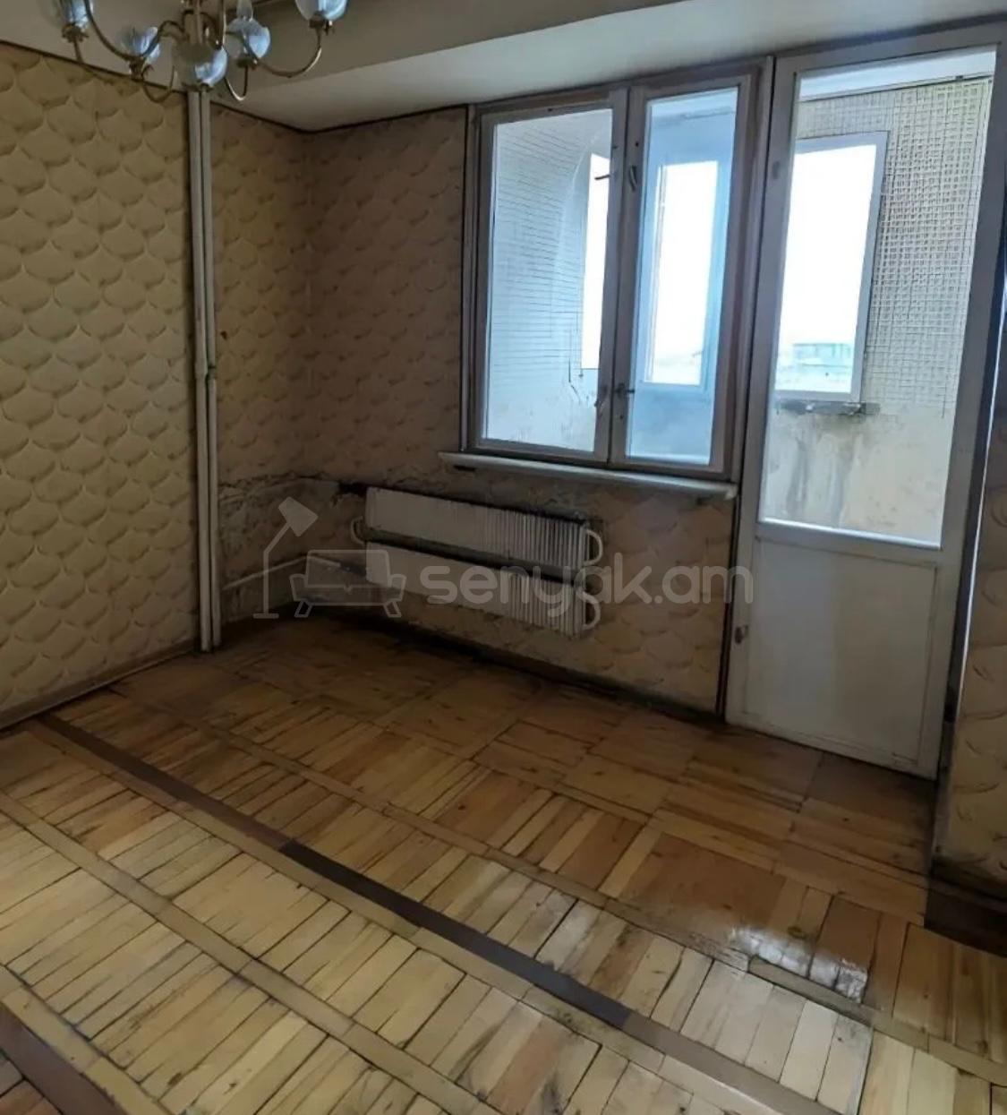 3 Սենյականոց Բնակարան, 89քմ, 13/16 հարկ, Նորմալ Վիճակում