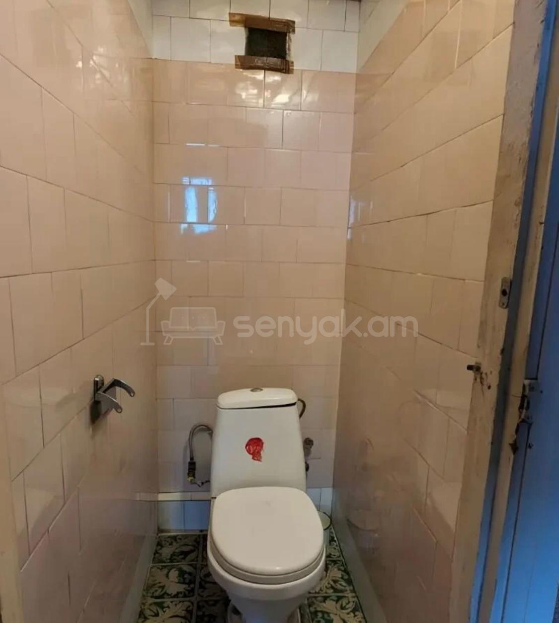 3 Սենյականոց Բնակարան, 89քմ, 13/16 հարկ, Նորմալ Վիճակում