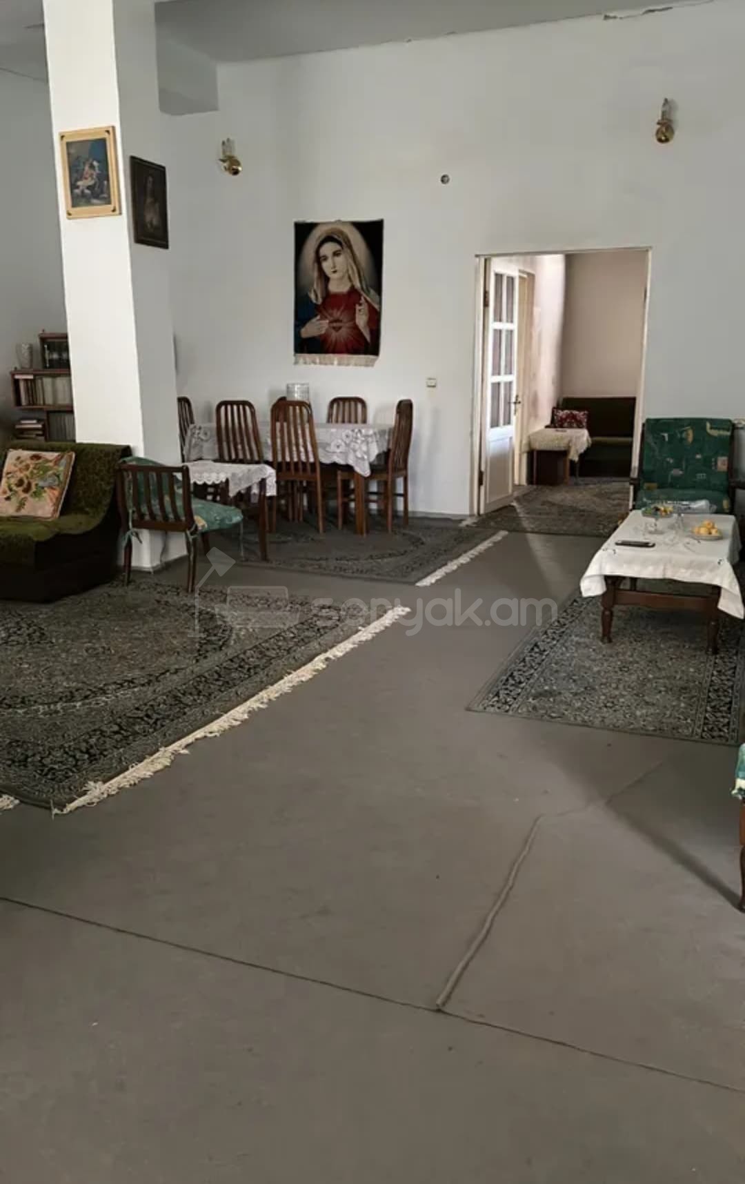 3 Սենյականոց Սեփական Տուն, 380քմ, Նորմալ Վիճակում, Ավտոտնակով