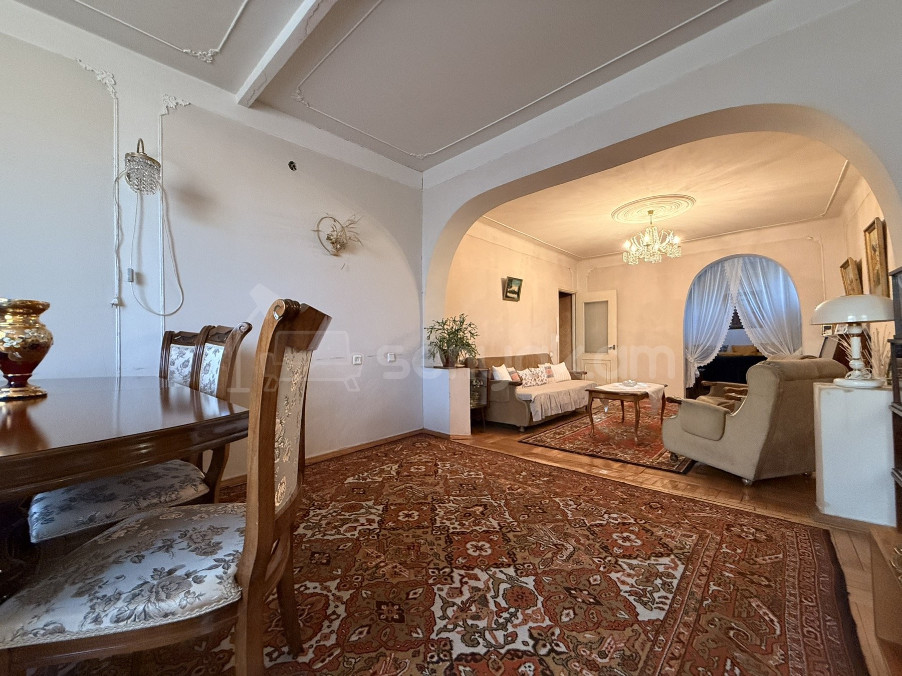 2 Սենյականոց Բնակարան, 81քմ, 2/5 հարկ, Կապիտալ Վերանորոգված