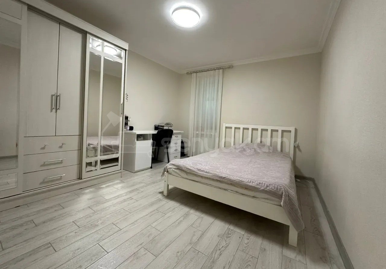 5 Սենյականոց Բնակարան, 100քմ, 3/5 հարկ, Կապիտալ Վերանորոգված