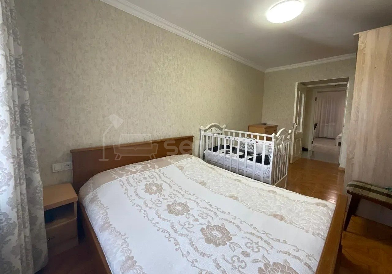 5 Սենյականոց Բնակարան, 100քմ, 3/5 հարկ, Կապիտալ Վերանորոգված