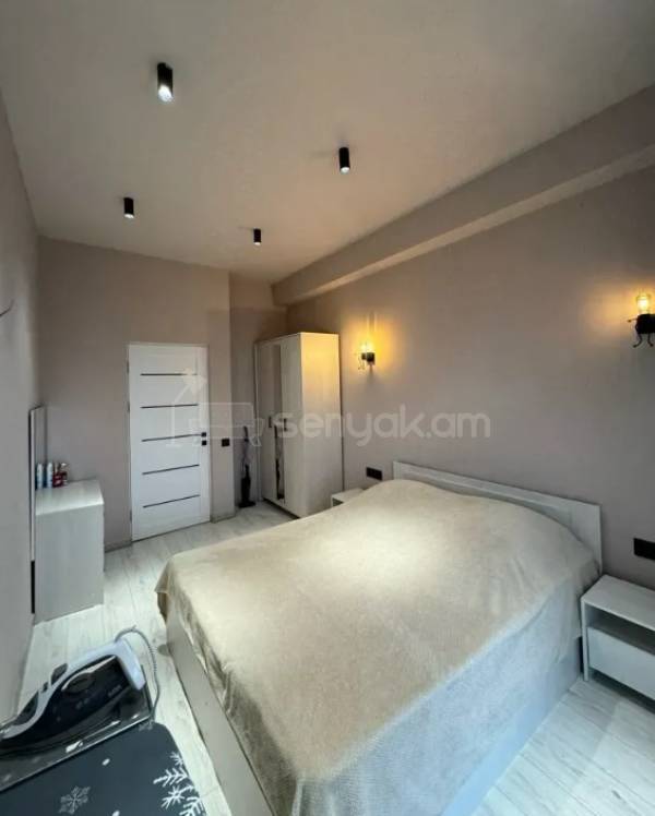 2 Սենյականոց Բնակարան Նորակառույցում, 53քմ, 14/18 հարկ, Դիզայներական Վերանորոգված, Կահավորված, Արևկող