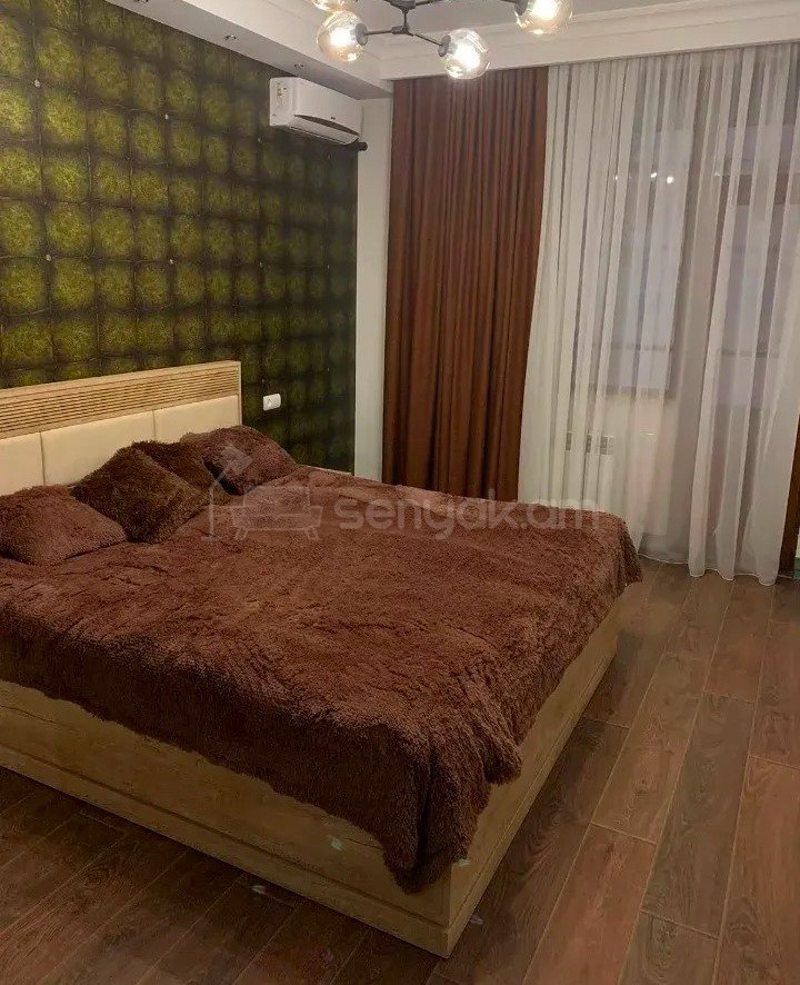 2 Սենյականոց Բնակարան Նորակառույցում, 70քմ, 2/4 հարկ, Դիզայներական Վերանորոգված, Կահավորված
