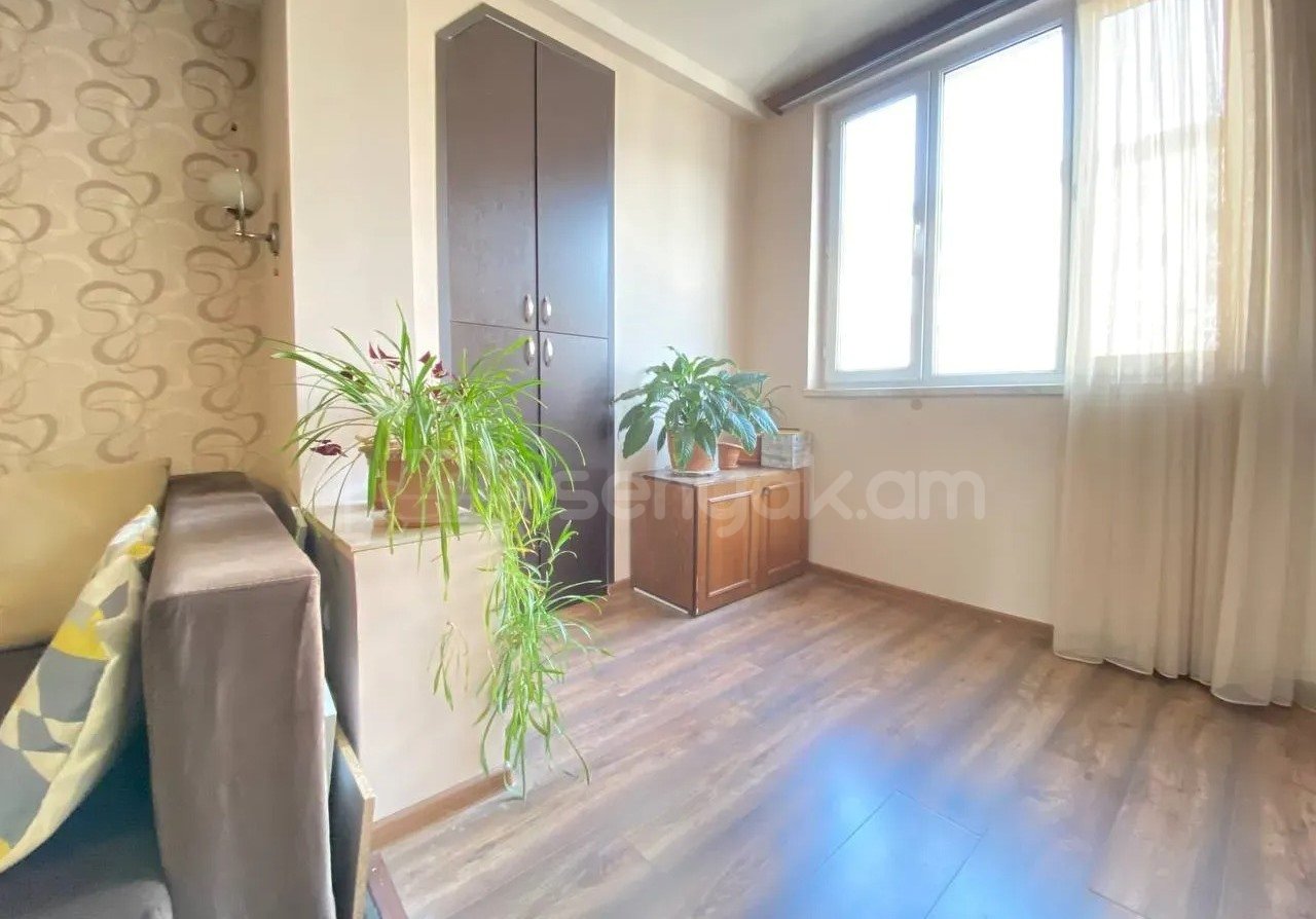 3 Սենյականոց Բնակարան, 73քմ, 3/4 հարկ, Կապիտալ Վերանորոգված