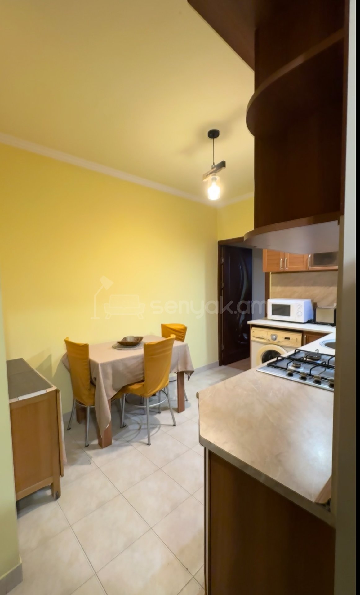 2 Սենյականոց Բնակարան, 56քմ, 4/10 հարկ, Կապիտալ Վերանորոգված, Կահավորված, Արևկող