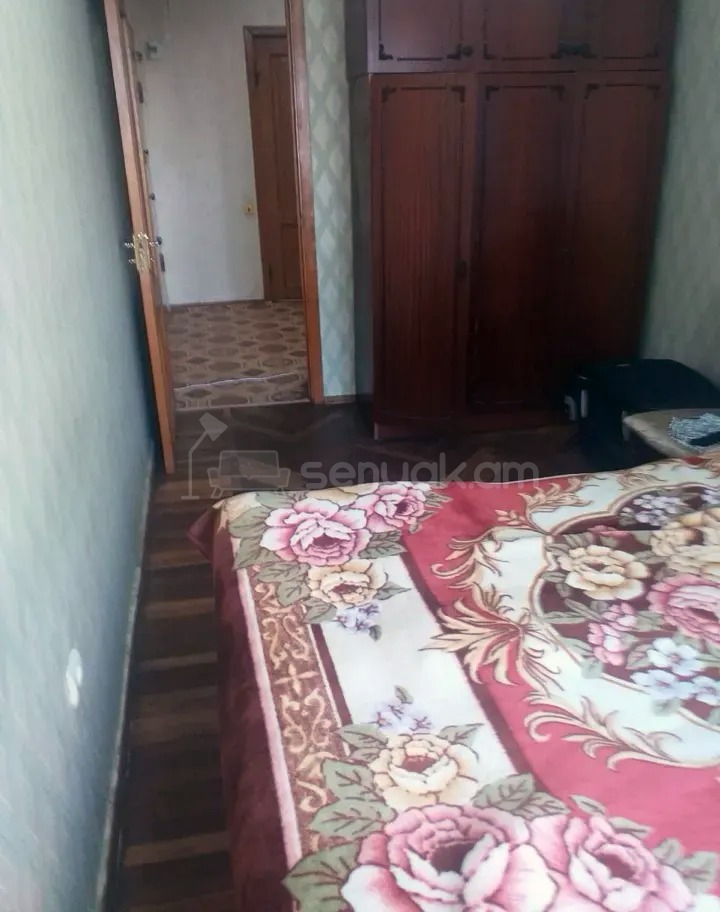 2 Սենյականոց Բնակարան Քարե Շենքում, 55քմ, 1/4 հարկ, Կոսմետիկ Վերանորոգված, Կահավորված