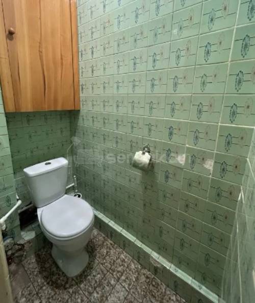 3 Սենյականոց Բնակարան Քարե Շենքում, 90քմ, 5/5 հարկ, Կոսմետիկ Վերանորոգված, Կահավորված