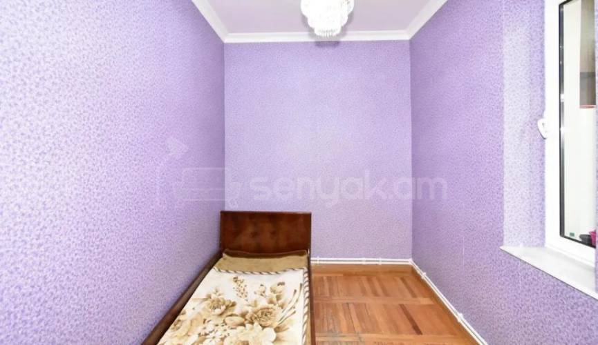 3 Սենյականոց Բնակարան Քարե Շենքում, 72քմ, 1/5 հարկ, Կոսմետիկ Վերանորոգված, Կահավորված