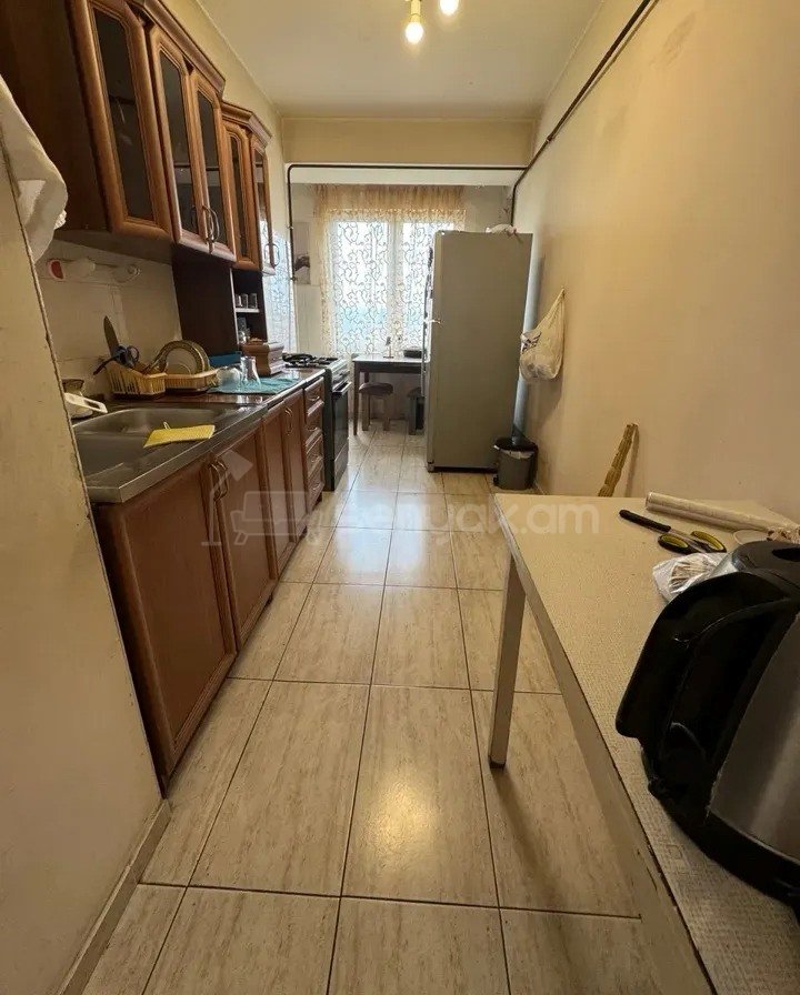 3 Սենյականոց Բնակարան, 84քմ, 8/14 հարկ, Կոսմետիկ Վերանորոգված