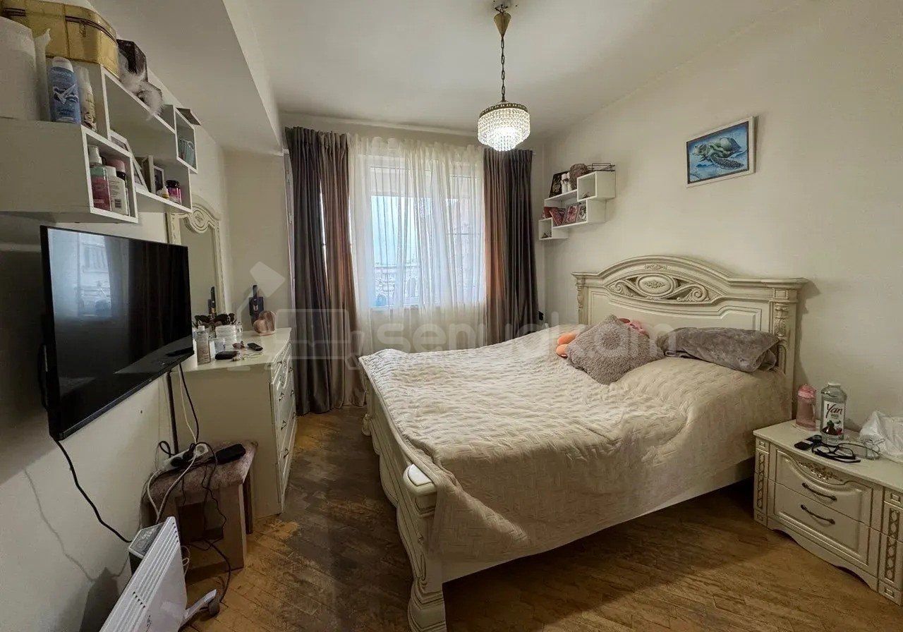 3 Սենյականոց Բնակարան, 84քմ, 8/14 հարկ, Կոսմետիկ Վերանորոգված