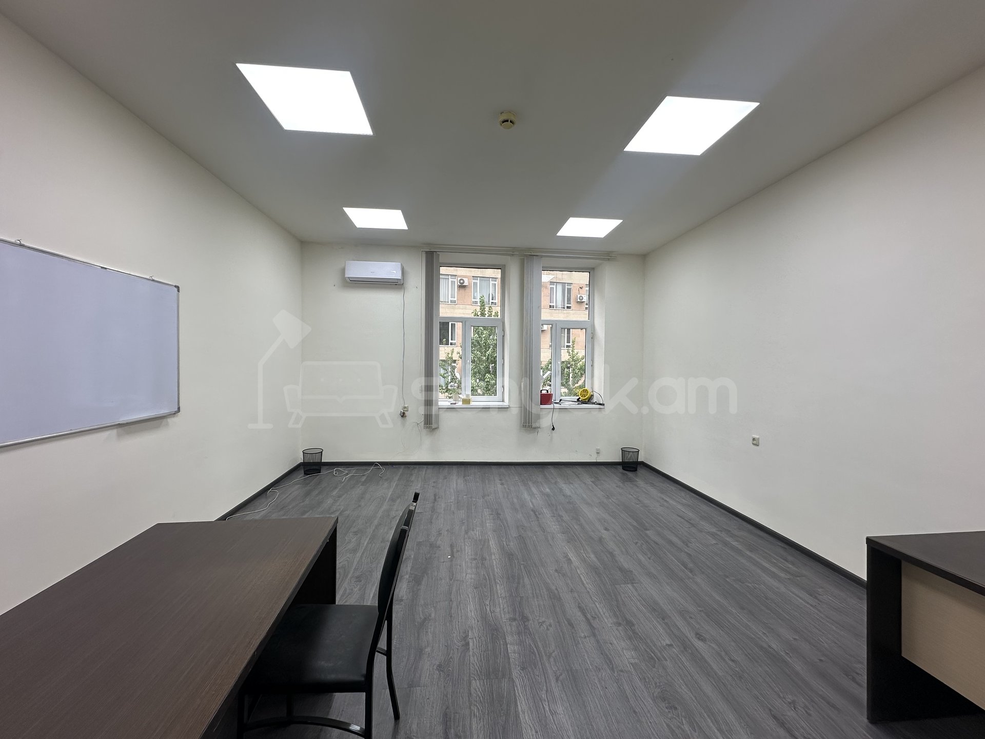 Օֆիսային Տարածք, 37քմ, Կապիտալ Վերանորոգված