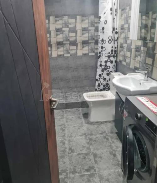 2 Սենյականոց Բնակարան, 48քմ, 2/9 հարկ, Կապիտալ Վերանորոգված, Կահավորված